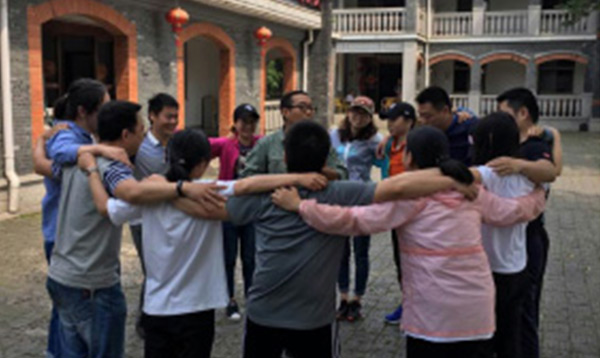 苏州茂昌电子有限公司户外拓展活动